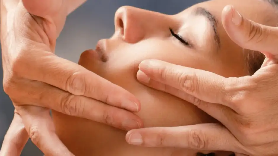 masaje kobido en barcelona