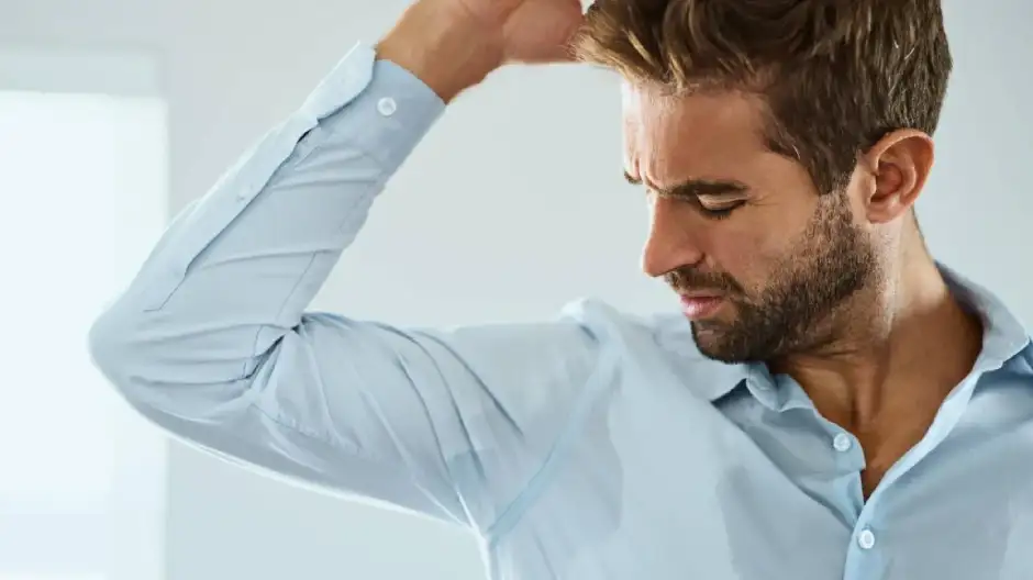 eliminar sudor por microondas