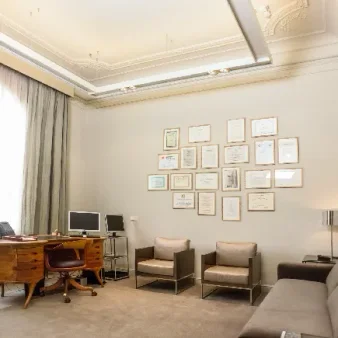 ¿Cómo es el proceso del <em>nariz femenizante</em>?