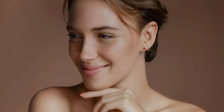 Double Chin and Jowls in Barcelona: Treatments, Prices, and When to Operate